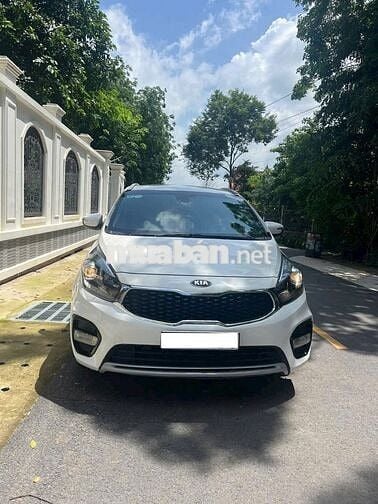 KIA Rondo 2019 – Số tự động
