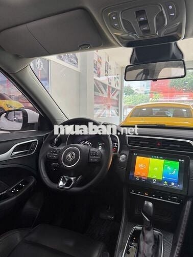 MG ZS Luxury 20241.5 AT odo chuẩn - 21.000 Km
