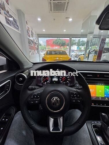 MG ZS Luxury 20241.5 AT odo chuẩn - 21.000 Km