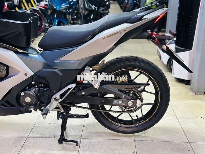 XE MÁY THỊNH PHÁT - WINNER X V3 ABS XÁM BẠC LƯỚT