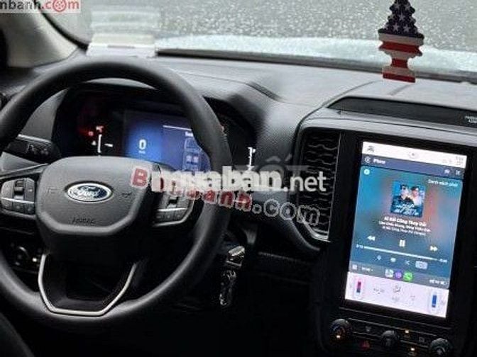 Ford Ranger XLS 2022 Màu Trắng