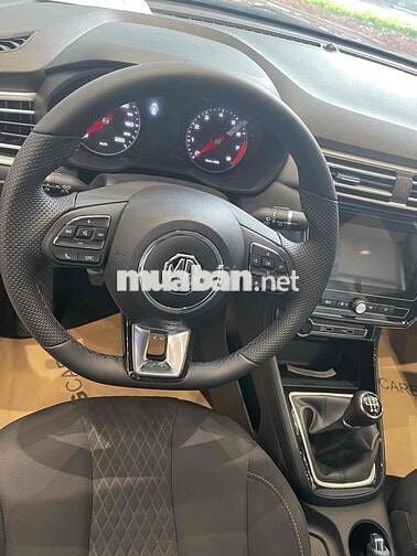 MG MG5 2024
