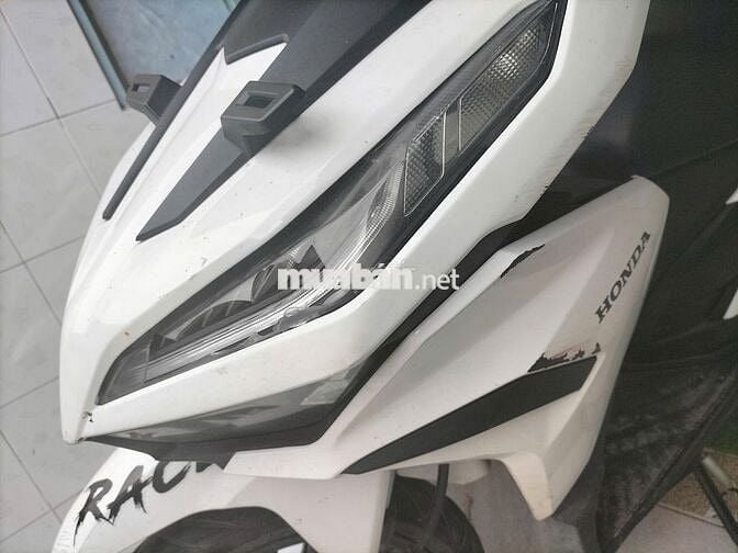 xe bị trầy như hình nhẹ