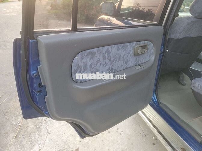Isuzu 2004 X-Treme MT