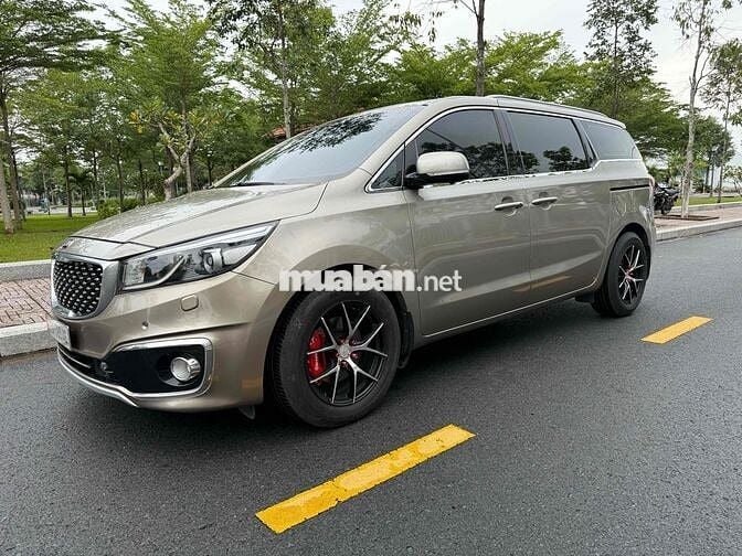 Kia Sedona 2017 2.2L DATH - 150000 km