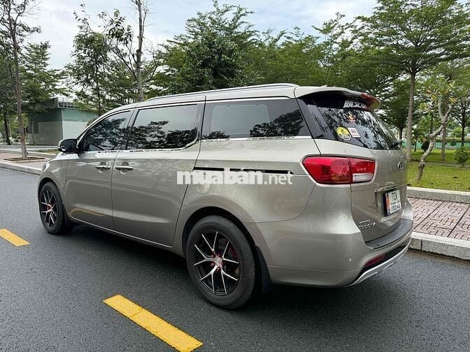 Kia Sedona 2017 2.2L DATH - 150000 km