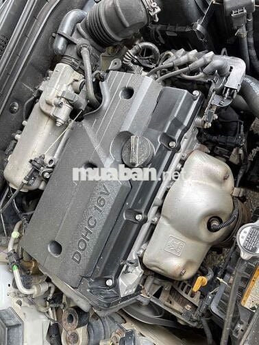 Hyundai Accent verna 2009 1.4 MT - 150000 km