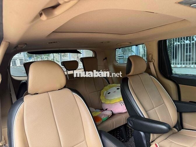 Kia Sedona 2017 2.2L DATH - 150000 km