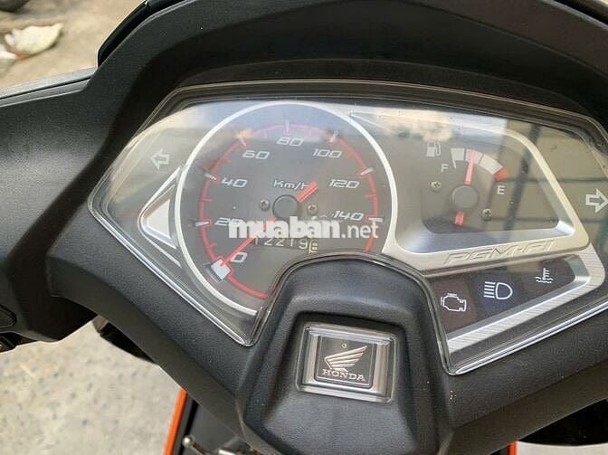 Xe 2009 đời đầu – Zin 100% – Giữ kỹ như mới