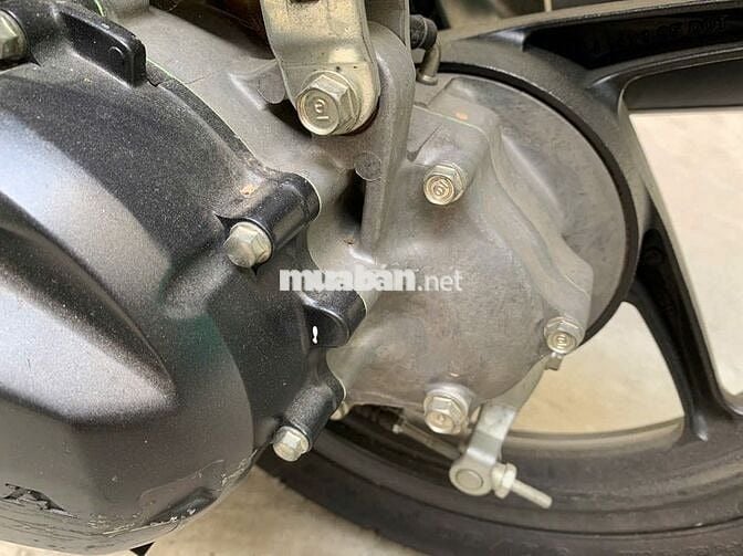Xe 2009 đời đầu – Zin 100% – Giữ kỹ như mới