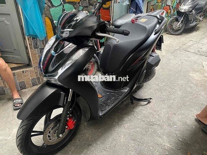 Cần bán xe Sh 125 trùm mền