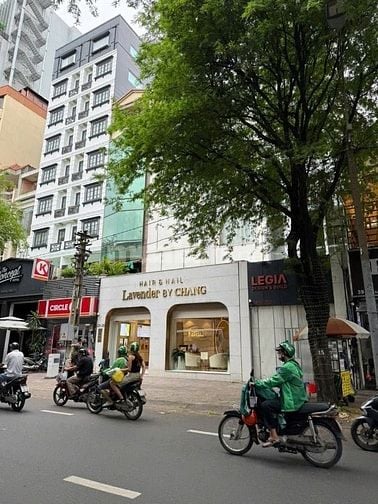 Bán nhà MT Bà Huyện Thanh Quan, P6, Quận 3