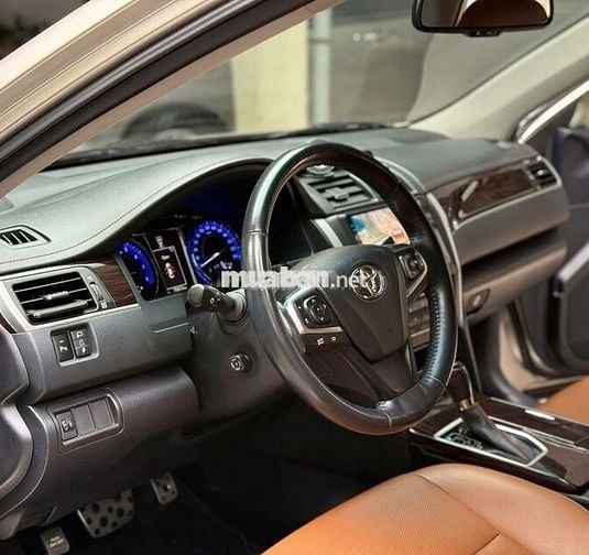 Toyota Camry 2018 2.5Q - Nâu Vàng - 75511 km