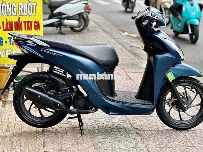 Vision 2024 9chủ bao ký ,Odo chưa tới 5k