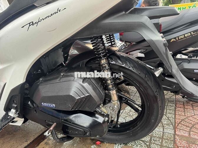 SH Việt Nam! 125cc cbs xe chạy kĩ cần bán.