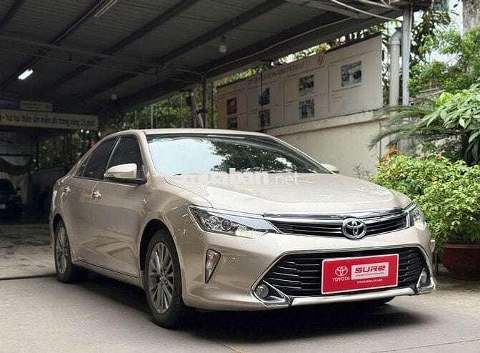Toyota Camry 2018 2.5Q - Nâu Vàng - 75511 km