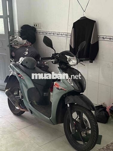 vision bản thể thao . xe máy móc zin êm
