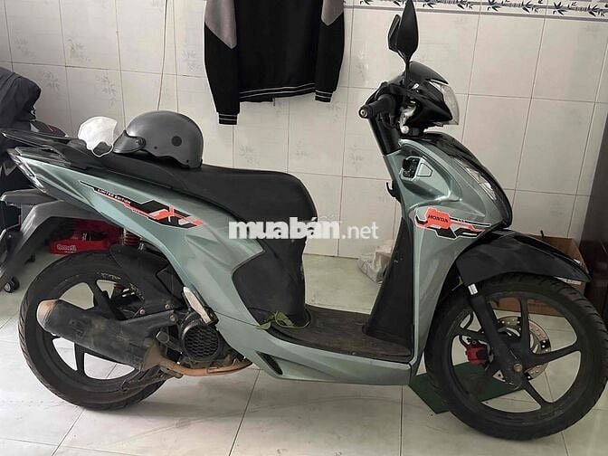 vision bản thể thao . xe máy móc zin êm