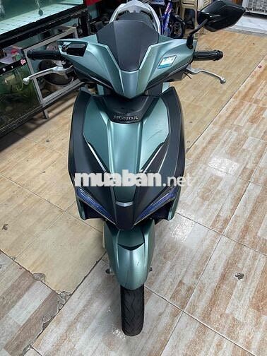Cần bán xe Honda AB 2016 , máy zin êm