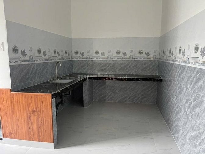 Nhà cấp 4 cực kỳ rộng rãi, SHR, 161,3m2, Trung Lập Hạ, Giá 890 Triệu.
