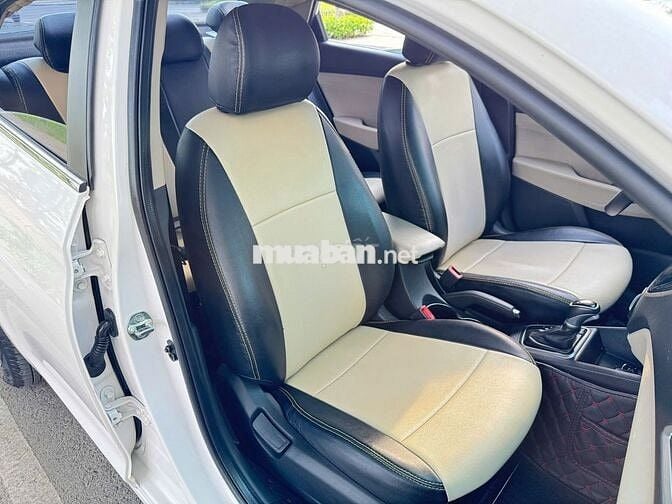 Hyundai Accent 2021 1.4 AT màu trắng cực đẹp