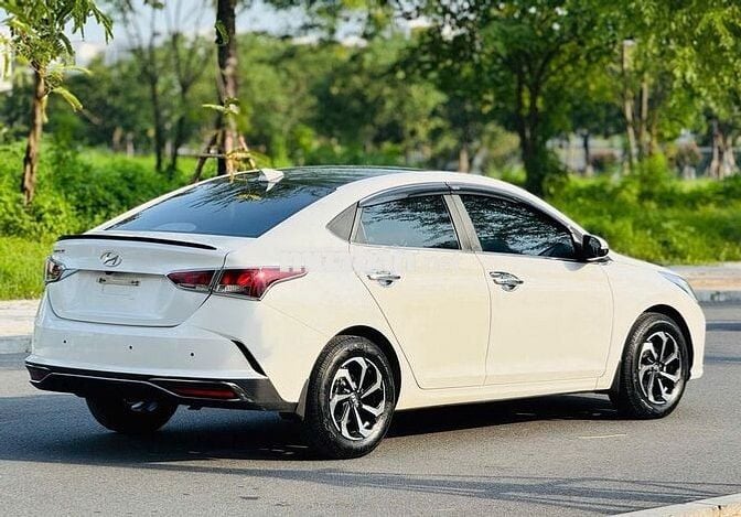 Hyundai Accent 2021 1.4 AT màu trắng cực đẹp