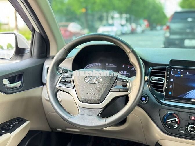 Hyundai Accent 2021 1.4 AT màu trắng cực đẹp