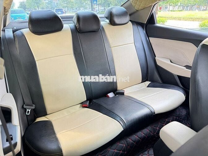 Hyundai Accent 2021 1.4 AT màu trắng cực đẹp