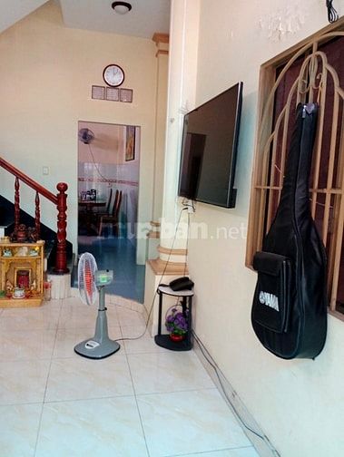 Hẻm 463 CMT8 4Tầng,Ngang 5,2m Gần Trường Học,thông ra Hoà Hưng