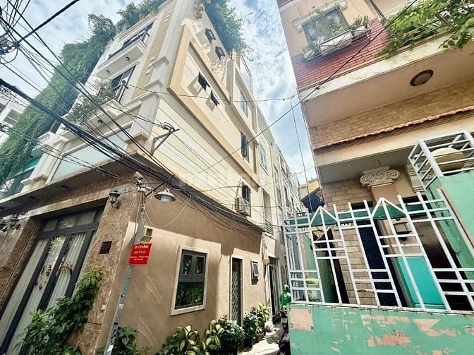 ⭐️Nhà 3 Lầu hẻm Phan Đình Phùng, P15, Q.Phú Nhuận, vào ở ngay