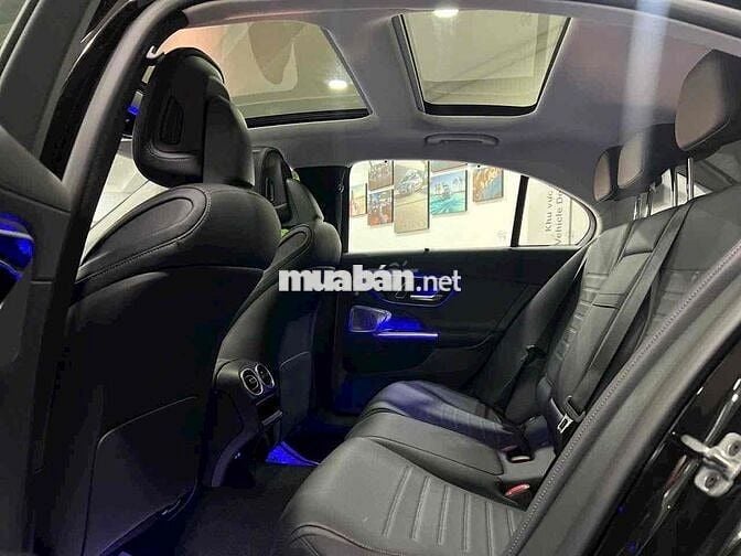Mercedes Benz C Class 2025 C300 AMG