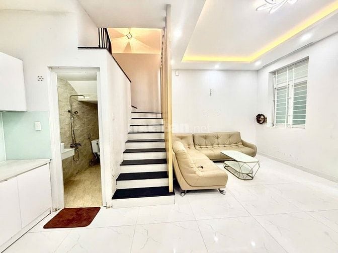 ⭐️Nhà 3 Lầu hẻm Phan Đình Phùng, P15, Q.Phú Nhuận, vào ở ngay