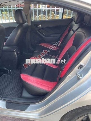 Bán xe Kia K3 đời 2015 số sàn