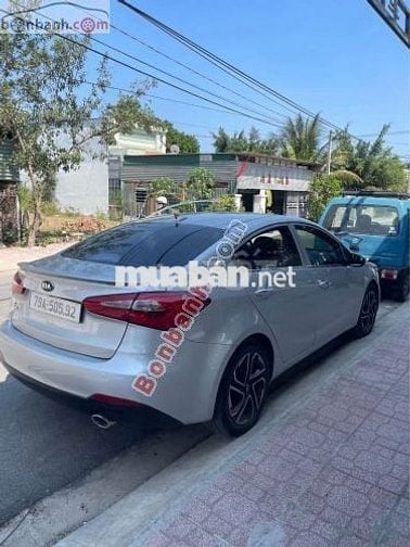 Bán xe Kia K3 đời 2015 số sàn
