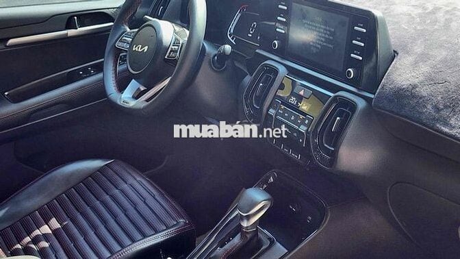 Kia Sonet 2023 Luxury 1.5 AT - 16000 km