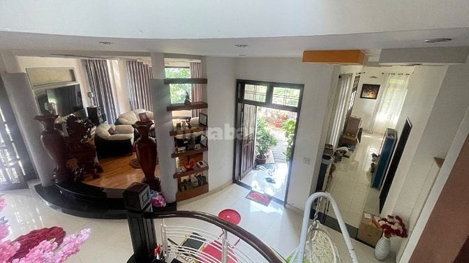 Chính chủ cho thuê Biệt thự rộng 500m Phú Mỹ Q7 giá 80triệu nhà đẹp