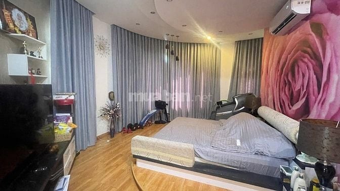 Chính chủ cho thuê Biệt thự rộng 500m Phú Mỹ Q7 giá 80triệu nhà đẹp
