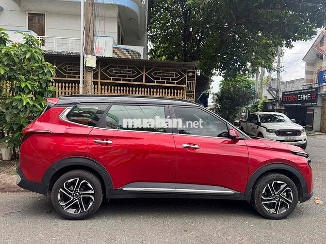 Kia Carens 2023 1.5G Luxury - 23000 km
