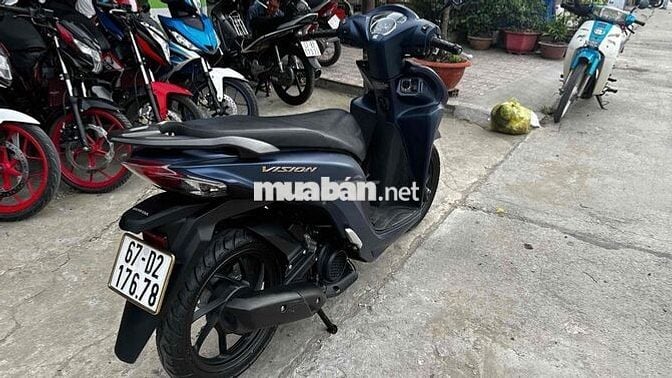 Vision 2022 xanh nhám 17678 ( hỗ trợ góp )