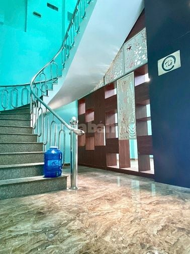 BÁN HOẶC CHO THUÊ NHÀ MẶT TIỀN KINH DOANH ĐƯỜNG 16m