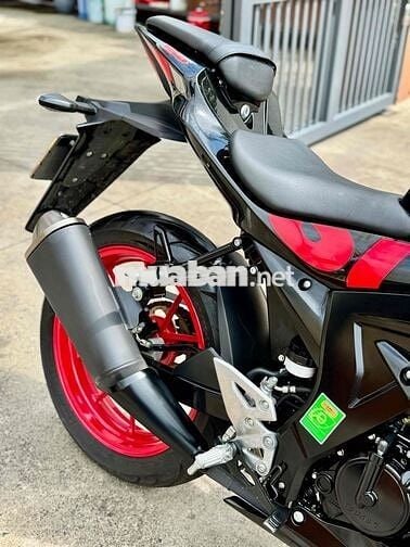 Siêu phẩm Suzuki GsxR150 xe đẹp zin lướt chinh chu