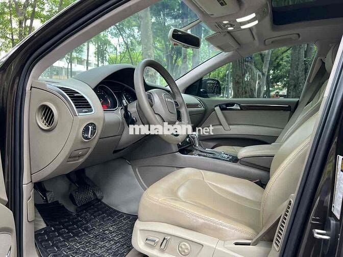 Audi Q7 2010 3.0 AT - 160000 km