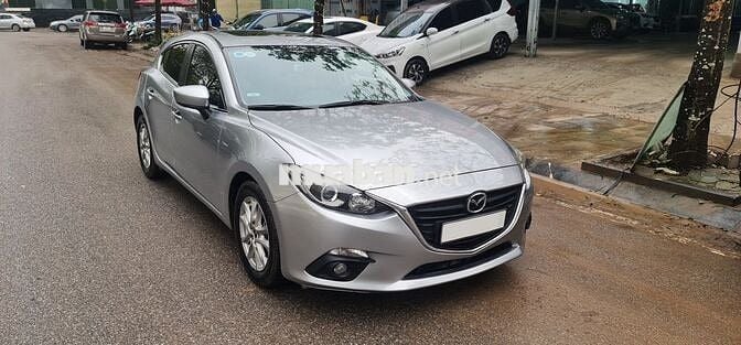 Mazda 3 2016 1.5 AT Hatchback - 103000 km