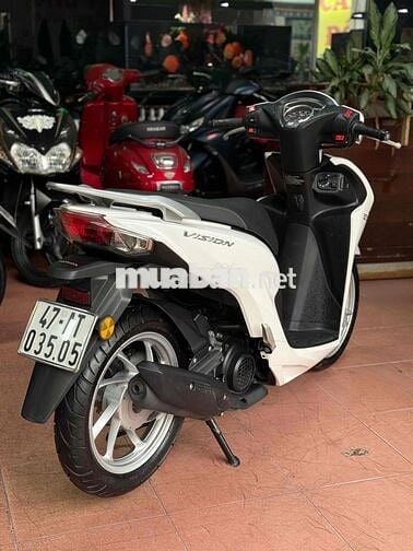 Vision 2024 Odo 10k Trắng Sporty !