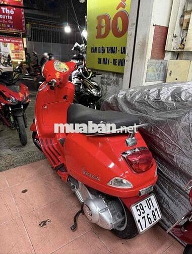 CẦN BÁN VESPA LX 125 IE