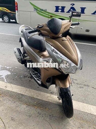 Honda airblade êm đẹp mê ly như hình