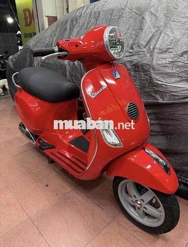 CẦN BÁN VESPA LX 125 IE