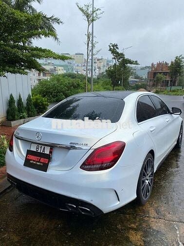 Connect Auto bán Mercedes C200 2017 đã lên AMG