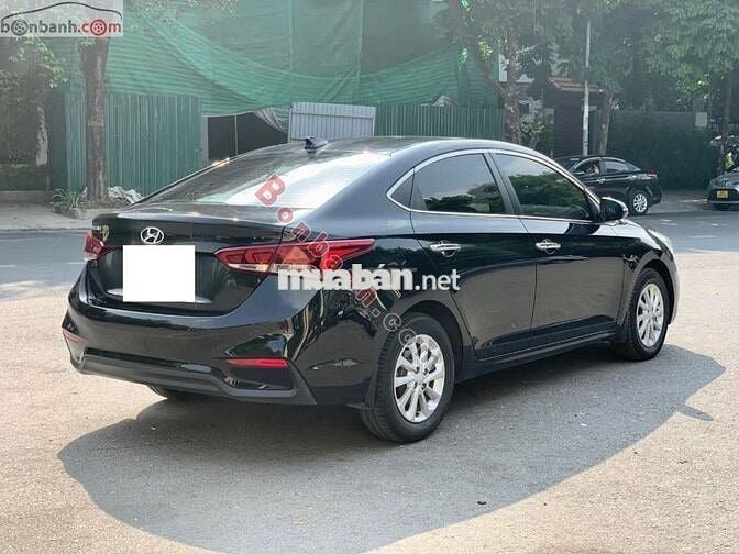 Hyundai Acent 1.4 AT màu ĐEN Tiêu Chuẩn sx 2019