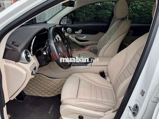 Mercedes Benz GLC 300 4Matic 2022 - Màu Trắng